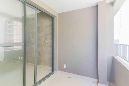 Apartamento à venda com 39m², 2 quartos e sem vaga Apartamento à venda com 39m², 2 quartos e sem vagaVaranda