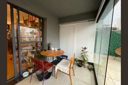 Apartamento à venda com 58m², 1 quarto e 1 vagaSacada