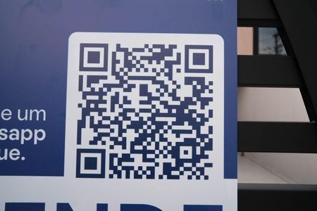 Casa à venda com 108m², 3 quartos e 2 vagasFachada Placa