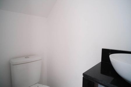 Casa à venda com 108m², 3 quartos e 2 vagasLavabo