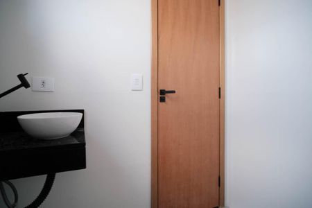 Casa à venda com 108m², 3 quartos e 2 vagasBanheiro da Suíte