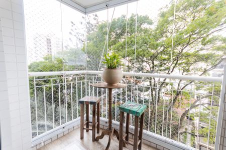 Apartamento à venda com 100m², 3 quartos e 2 vagas Apartamento à venda com 100m², 3 quartos e 2 vagasVaranda