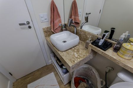 Apartamento à venda com 100m², 3 quartos e 2 vagas Apartamento à venda com 100m², 3 quartos e 2 vagasBanheiro da Suíte