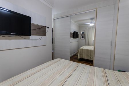 Apartamento à venda com 100m², 3 quartos e 2 vagas Apartamento à venda com 100m², 3 quartos e 2 vagasSuíte