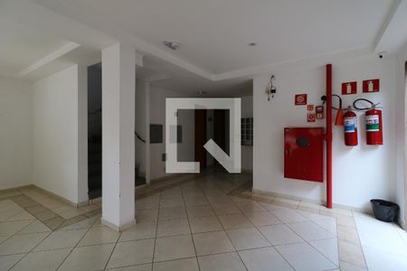 Apartamento para alugar com 52m², 2 quartos e 1 vagaHall