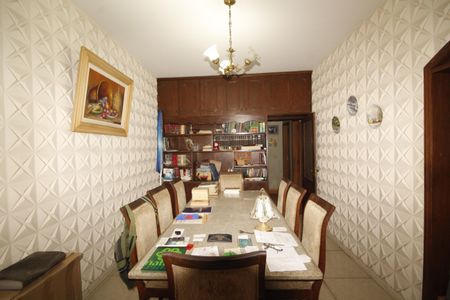 Casa à venda com 390m², 6 quartos e 2 vagasSala de Jantar