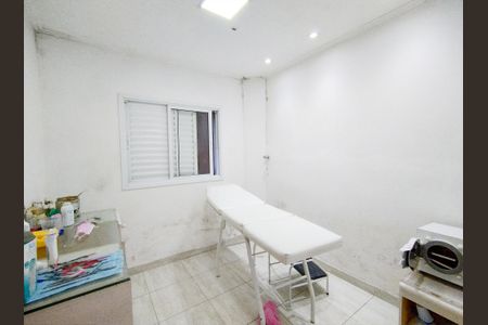 Casa à venda com 446m², 4 quartos e 12 vagas Casa à venda com 446m², 4 quartos e 12 vagasQuarto 6