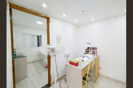 Casa à venda com 446m², 4 quartos e 12 vagas Casa à venda com 446m², 4 quartos e 12 vagasQuarto 7