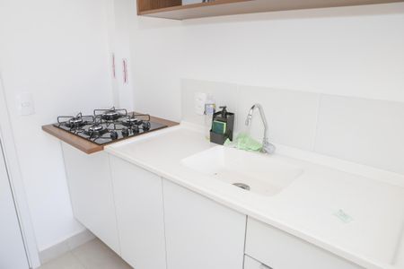 Apartamento para alugar com 27m², 1 quarto e sem vaga Apartamento para alugar com 27m², 1 quarto e sem vagaCozinha e Área de Serviço