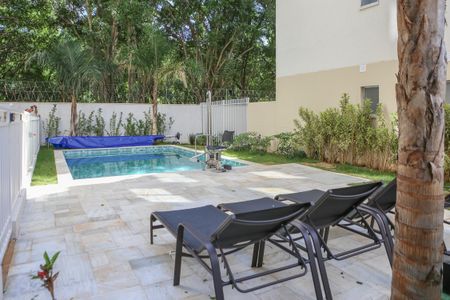 Apartamento para alugar com 27m², 1 quarto e sem vaga Apartamento para alugar com 27m², 1 quarto e sem vagaÁrea comum - Piscina