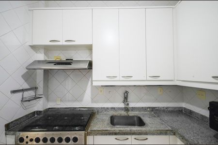 Apartamento à venda com 77m², 2 quartos e 1 vaga Apartamento à venda com 77m², 2 quartos e 1 vagaCozinha