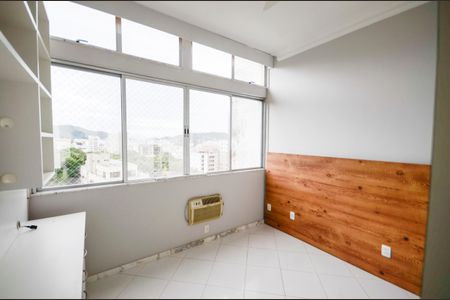 Apartamento à venda com 77m², 2 quartos e 1 vaga Apartamento à venda com 77m², 2 quartos e 1 vagaQuarto 1