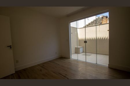 Casa de condomínio à venda com 320m², 4 quartos e 2 vagasSuíte 1