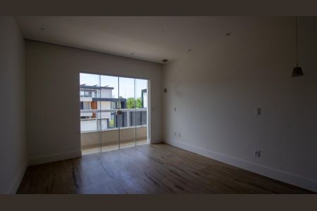 Casa de condomínio à venda com 320m², 4 quartos e 2 vagasSuíte 2