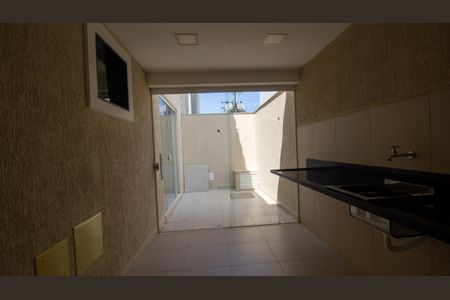 Casa de condomínio à venda com 320m², 4 quartos e 2 vagasÁrea de Serviço
