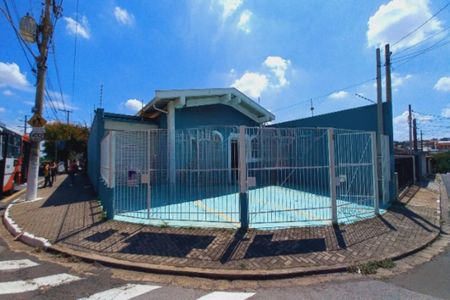 Casa à venda com 110m², 3 quartos e 3 vagas Casa à venda com 110m², 3 quartos e 3 vagasFachada do Prédio