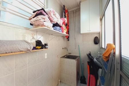 Casa à venda com 110m², 3 quartos e 3 vagas Casa à venda com 110m², 3 quartos e 3 vagasÁrea de Serviço