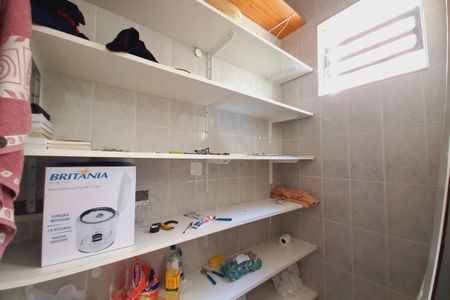 Casa à venda com 110m², 3 quartos e 3 vagas Casa à venda com 110m², 3 quartos e 3 vagasCloset Quarto 3