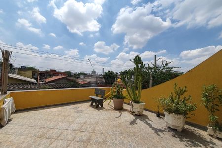 Casa à venda com 275m², 3 quartos e 2 vagasquintal - frente