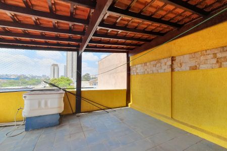 Casa à venda com 275m², 3 quartos e 2 vagasacesso a área de cima da edícula