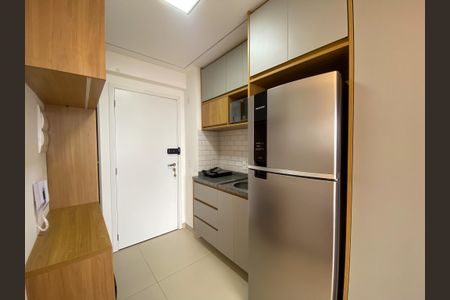 Cozinha de kitnet/studio para alugar com 1 quarto, 25m² em Santo Amaro, São Paulo