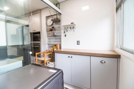 Apartamento à venda com 101m², 2 quartos e 2 vagas Apartamento à venda com 101m², 2 quartos e 2 vagasÁrea de Serviço