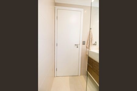 Apartamento à venda com 101m², 2 quartos e 2 vagas Apartamento à venda com 101m², 2 quartos e 2 vagasBanheiro 2