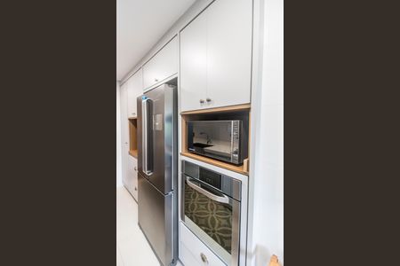 Apartamento à venda com 101m², 2 quartos e 2 vagas Apartamento à venda com 101m², 2 quartos e 2 vagasCozinha