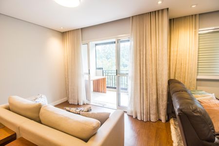 Apartamento à venda com 101m², 2 quartos e 2 vagas Apartamento à venda com 101m², 2 quartos e 2 vagasSala