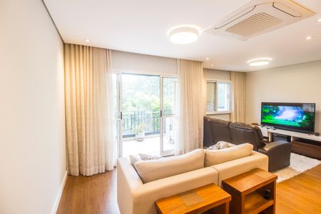 Apartamento à venda com 101m², 2 quartos e 2 vagas Apartamento à venda com 101m², 2 quartos e 2 vagasSala de Jantar