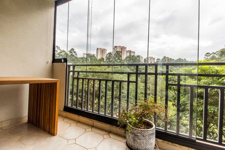 Apartamento à venda com 101m², 2 quartos e 2 vagas Apartamento à venda com 101m², 2 quartos e 2 vagasVaranda