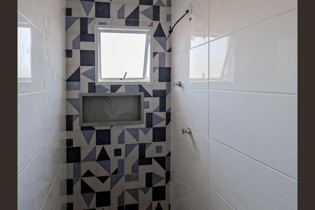 Apartamento à venda com 39m², 2 quartos e sem vaga Apartamento à venda com 39m², 2 quartos e sem vagaBanheiro Social