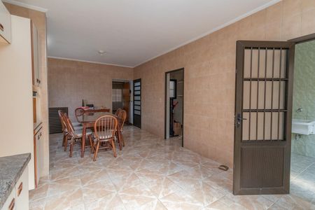 Casa à venda com 400m², 4 quartos e 5 vagasCozinha