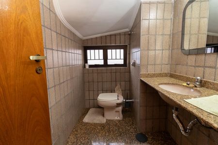 Casa à venda com 400m², 4 quartos e 5 vagasLavabo 2