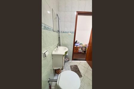 Casa à venda com 125m², 3 quartos e 6 vagas Casa à venda com 125m², 3 quartos e 6 vagasBanheiro