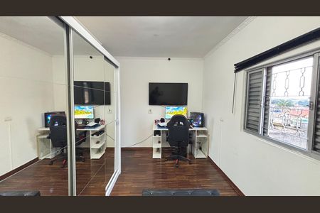 Casa à venda com 125m², 3 quartos e 6 vagas Casa à venda com 125m², 3 quartos e 6 vagasQuarto 1