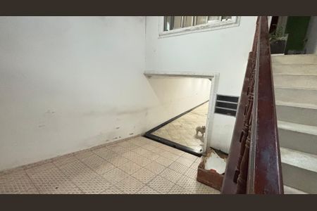 Casa à venda com 125m², 3 quartos e 6 vagas Casa à venda com 125m², 3 quartos e 6 vagasGaragem
