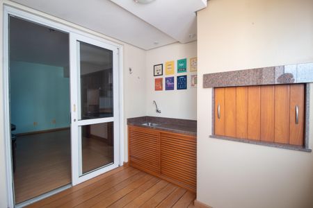 Apartamento à venda com 85m², 3 quartos e 2 vagas Apartamento à venda com 85m², 3 quartos e 2 vagasVaranda gourmet