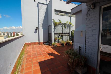 Apartamento para alugar com 93m², 2 quartos e 1 vaga Apartamento para alugar com 93m², 2 quartos e 1 vagaTerraço