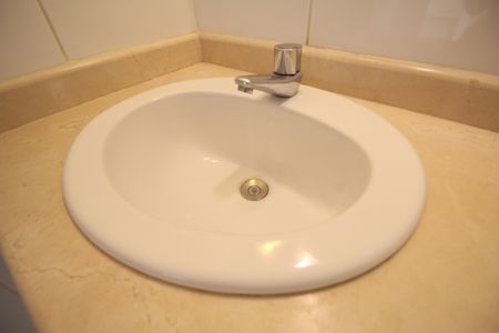 Casa à venda com 100m², 3 quartos e 2 vagasBanheiro