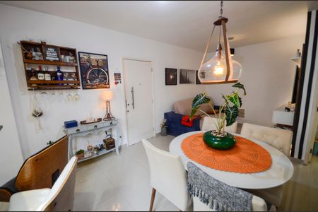 Apartamento à venda com 46m², 1 quarto e sem vagaSala