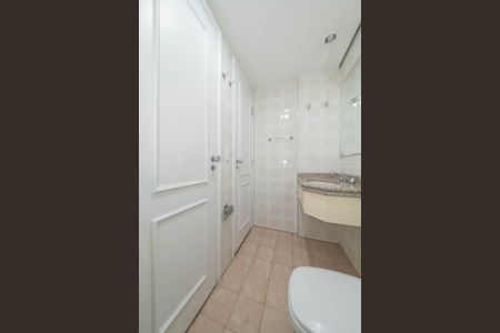 Apartamento para alugar com 44m², 2 quartos e 1 vaga Apartamento para alugar com 44m², 2 quartos e 1 vagaBanheiro