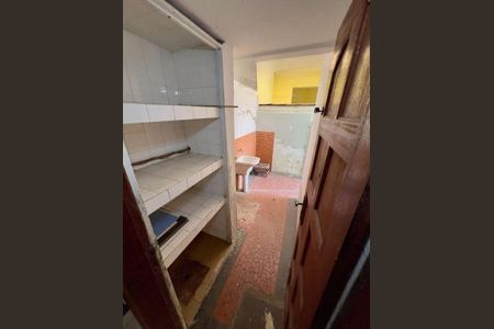 Casa à venda com 143m², 3 quartos e 1 vaga