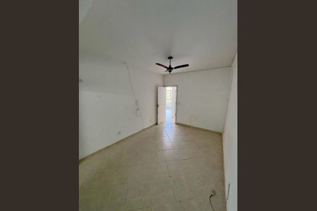Casa à venda com 143m², 3 quartos e 1 vaga