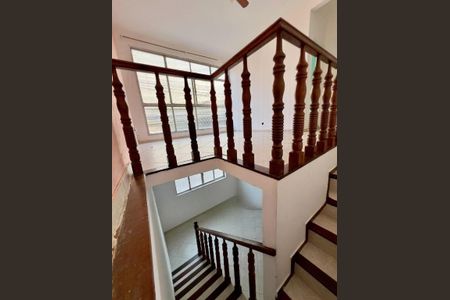 Casa à venda com 143m², 3 quartos e 1 vaga