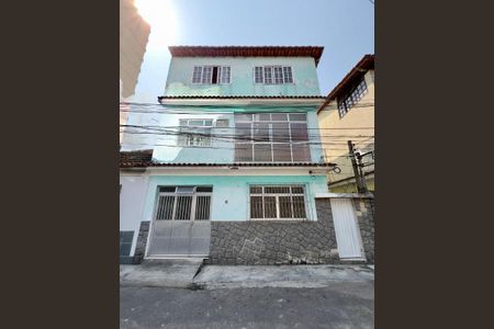 Casa à venda com 143m², 3 quartos e 1 vaga