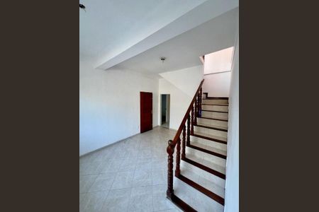 Casa à venda com 143m², 3 quartos e 1 vaga