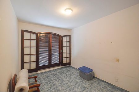 Casa à venda com 130m², 3 quartos e 3 vagas Casa à venda com 130m², 3 quartos e 3 vagasQuarto 2