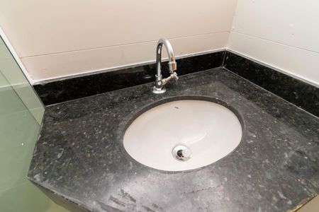 Apartamento para alugar com 37m², 2 quartos e sem vagaBanheiro