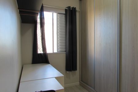 Apartamento à venda com 72m², 3 quartos e 2 vagasQuarto 2